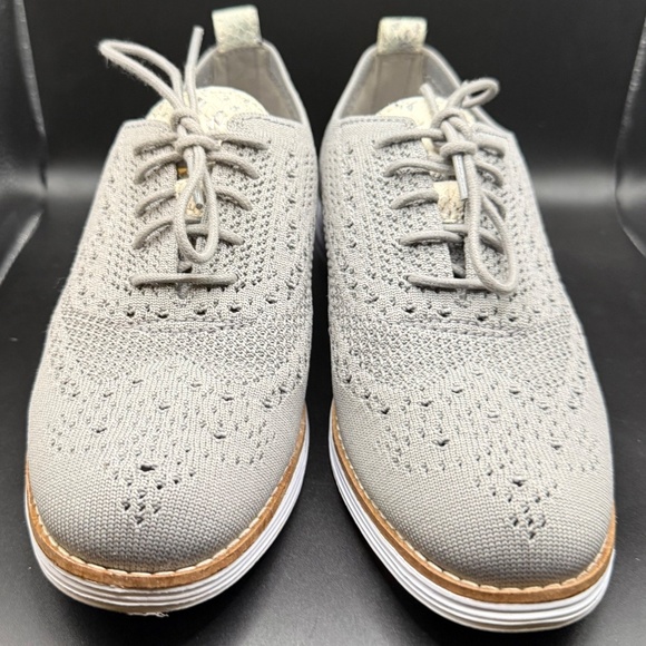 Cole Haan Womens Gray Wingtip Original Grand Oxfords size 7.5B - Picture 2 of 6